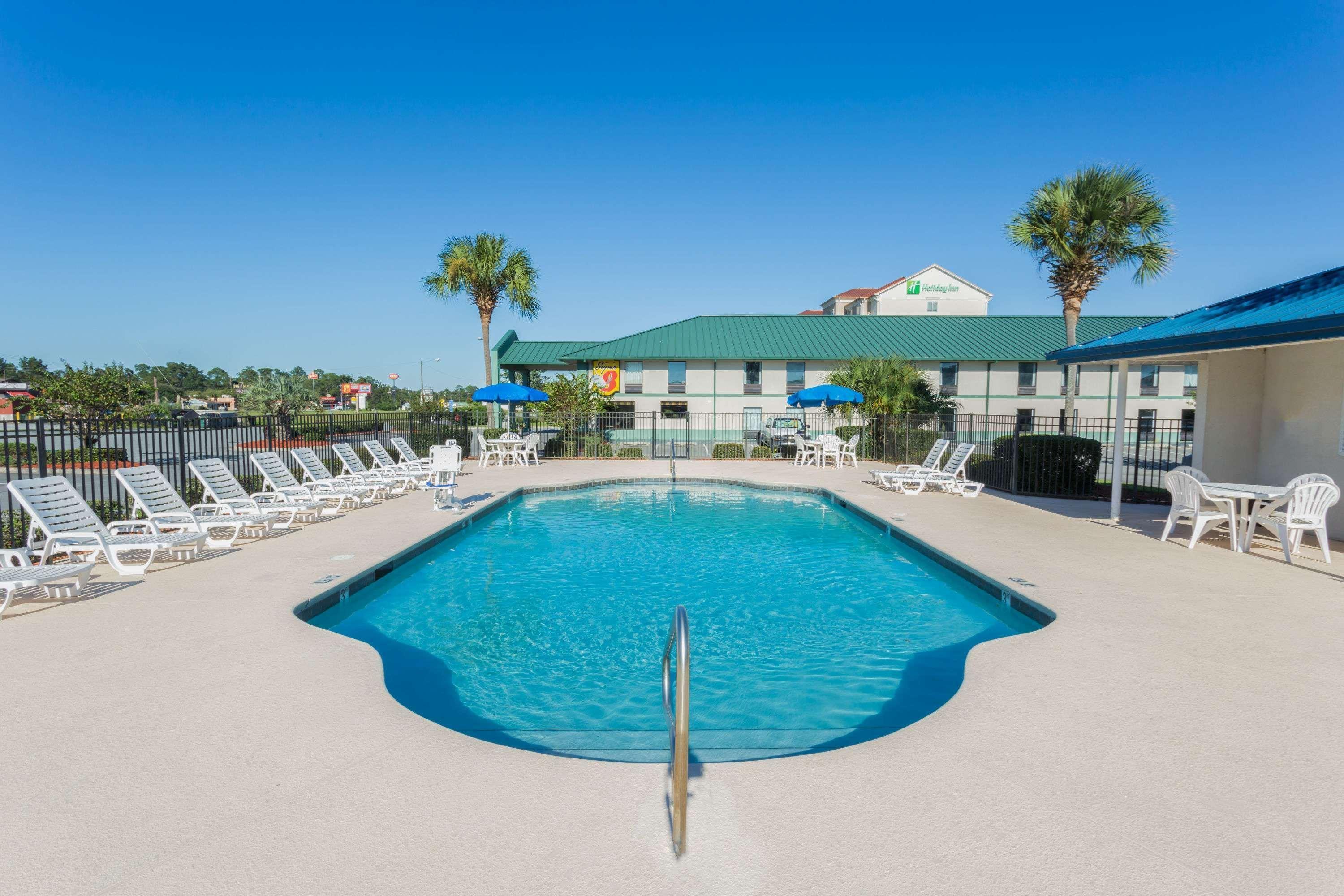 Super 8 By Wyndham Valdosta Ga I-75 Otel Dış mekan fotoğraf