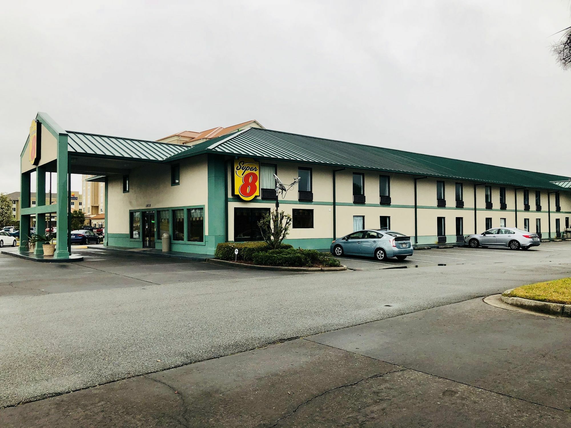 Super 8 By Wyndham Valdosta Ga I-75 Otel Dış mekan fotoğraf